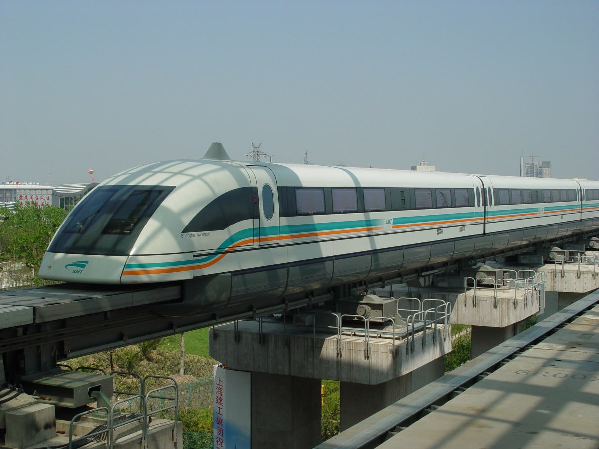 fastest train in China
