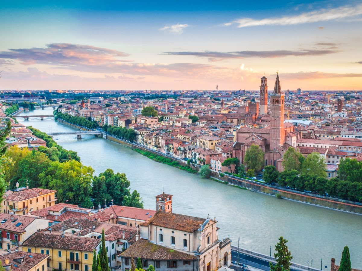 Living in Italy - Verona