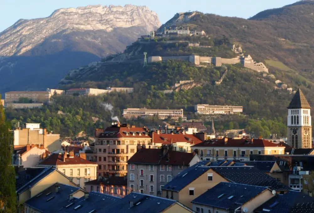 mountain cities in France